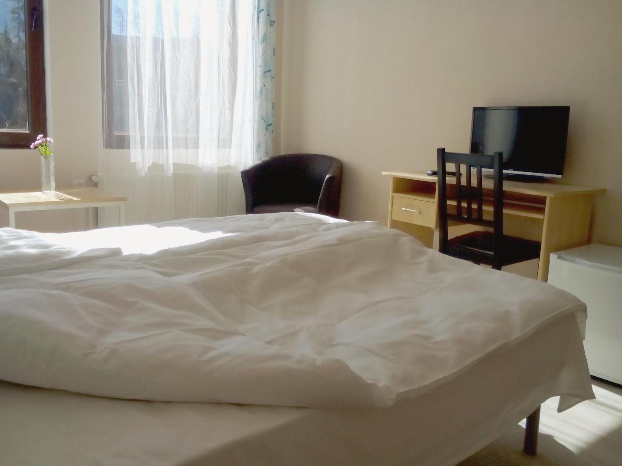 Hotel Hinovi Hvoyna الغرفة الصورة