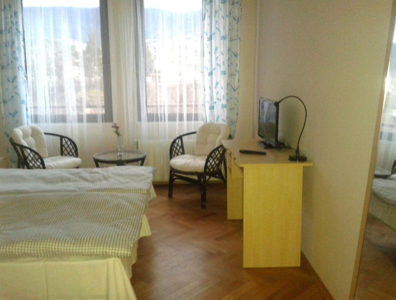 Hotel Hinovi Hvoyna الغرفة الصورة