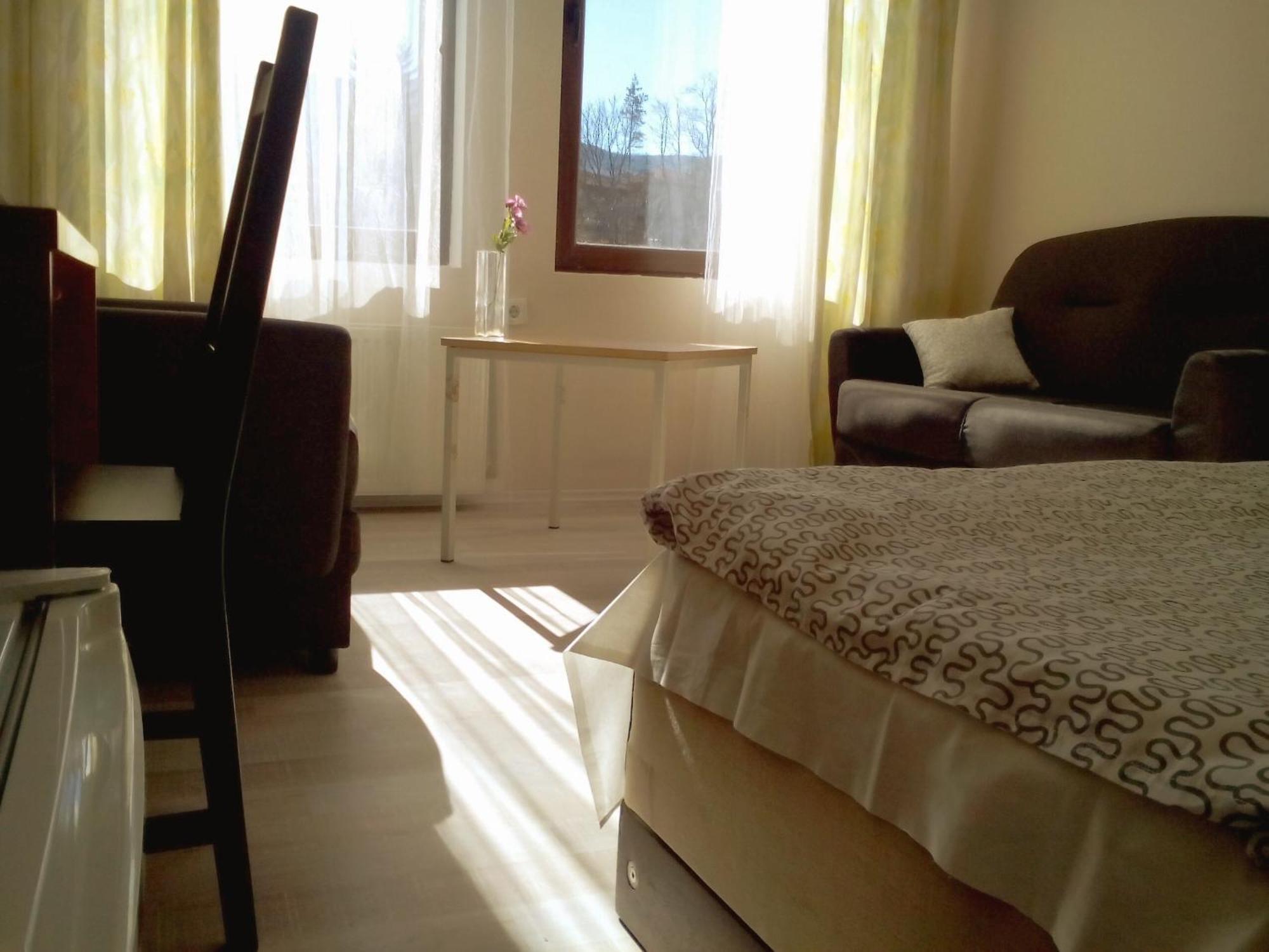 Hotel Hinovi Hvoyna الغرفة الصورة